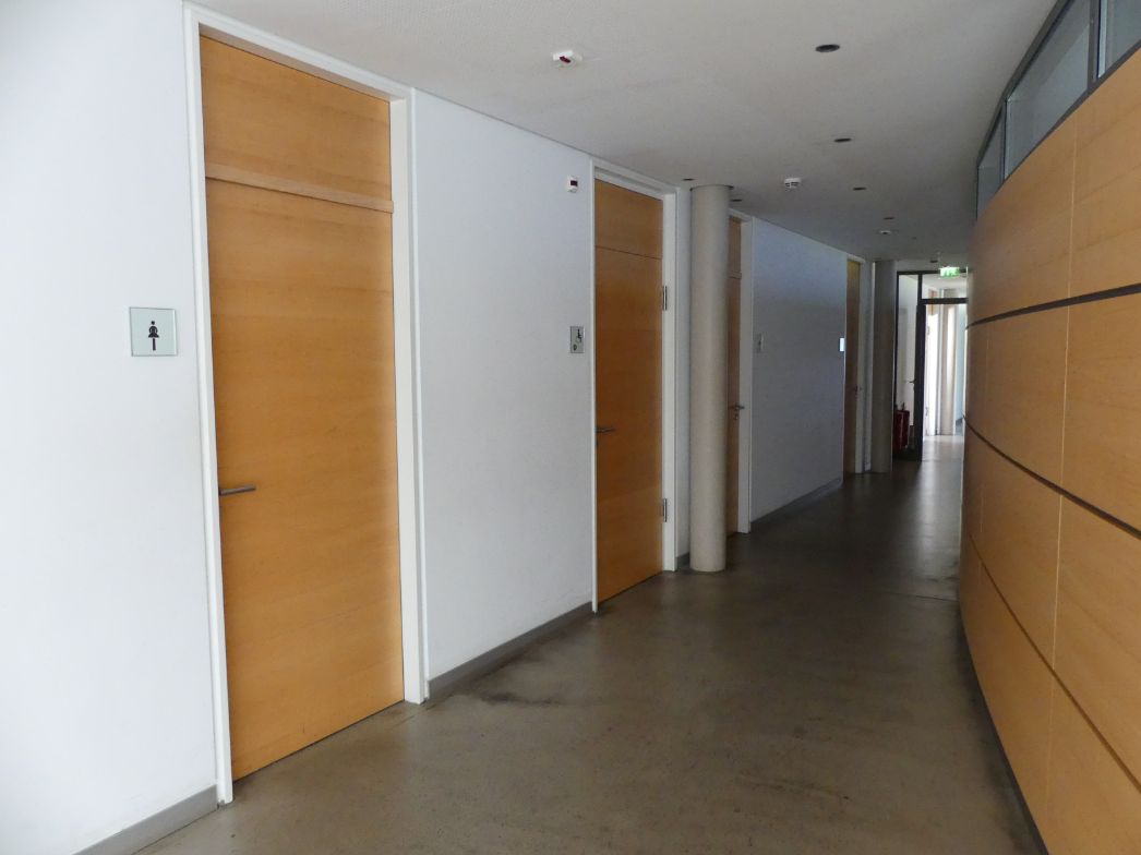 Die Eingänge zu den Toiletten in der 1. Etage im Museumsbäude.